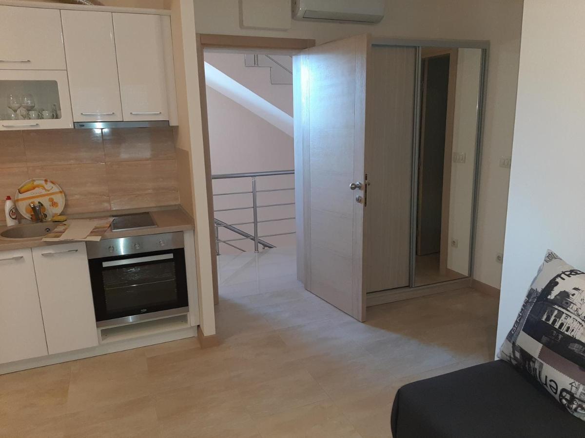 Sunset Apartment Tivat Exterior photo