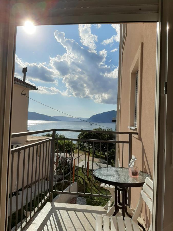 Sunset Apartment Tivat Exterior photo