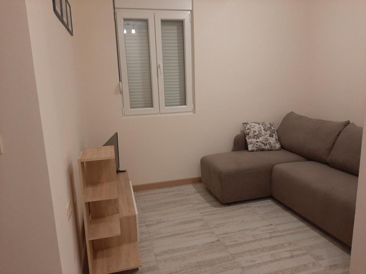 Sunset Apartment Tivat Exterior photo