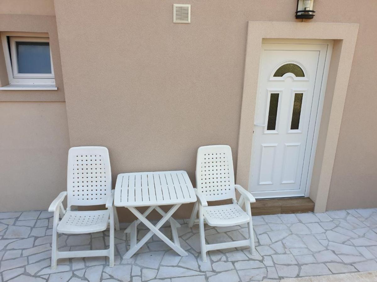 Sunset Apartment Tivat Exterior photo